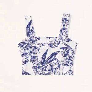 Abercrombie & Fitch Tropical Floral Corset Crop Top NWT Size Small White Blue